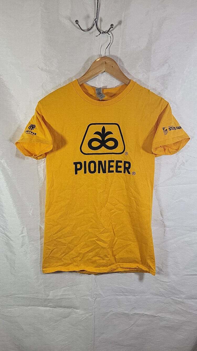 Pioneer Hi-Bred Z Series Soybeans Yellow T-Shirt Indiana State Fair Corteva Smal